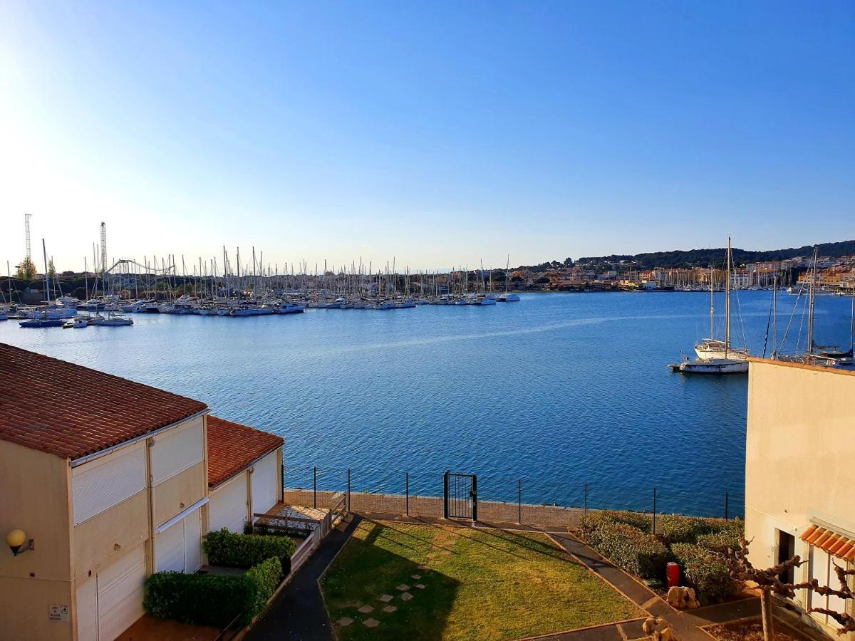 46 Ile Paradise Vue Port * Agde